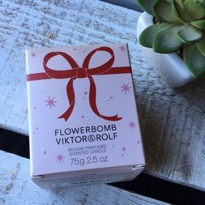Viktor & RoLf FLowerbomb CandLe